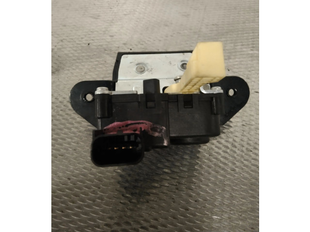 Zámek zadních dveří 81230G6010, 81230J9000 KIA Picanto 2018