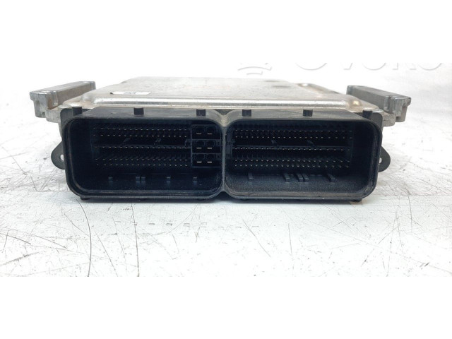 Блок управления двигателя 46346613, 0281037068   Jeep Compass