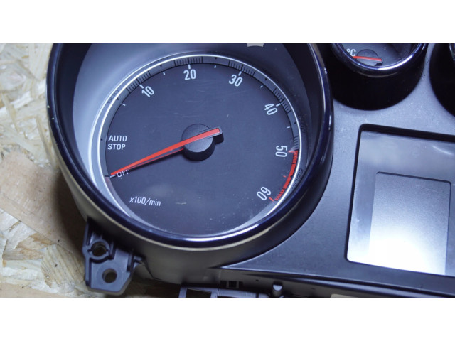 Панель приборов 42342750 Vauxhall Mokka