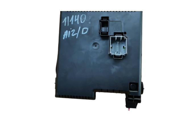 Блок предохранителей 30728512, 28017881   Volvo XC90    