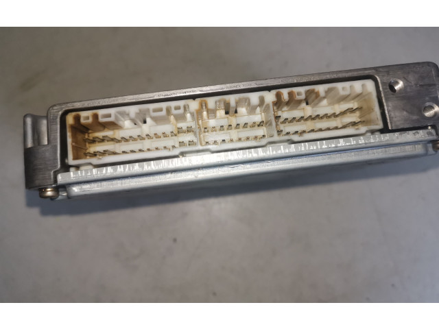 Блок управления двигателя 2758005922, RF4W18881C Mazda Premacy