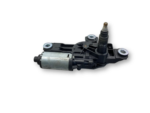 Моторчик заднего дворника 31290792    Volvo C30