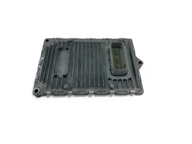 Блок управления двигателем Блок управления P05150921AB Fiat Freemont