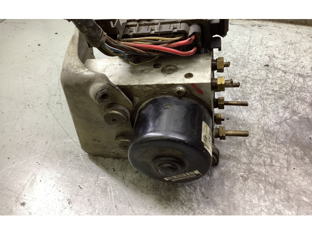 Блок АБС 8671224, 10092504033   Volvo  V70  2000 - 2004 года