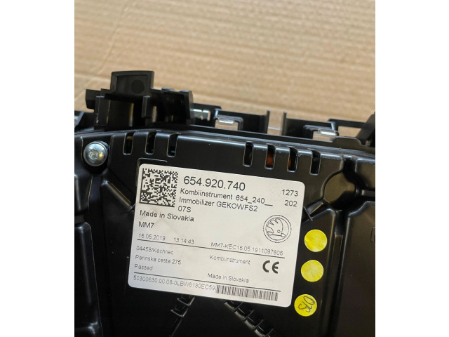 Панель приборов 654920740 Skoda Scala