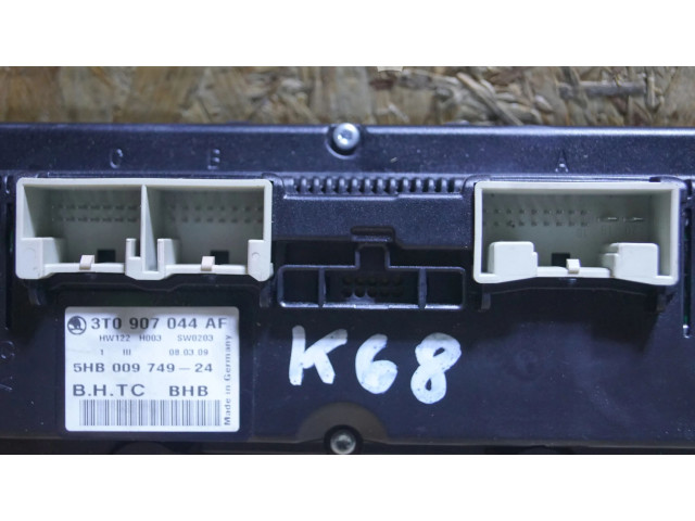 Блок управления климат-контролем 3T0907044AF Skoda Superb B6 (3T)