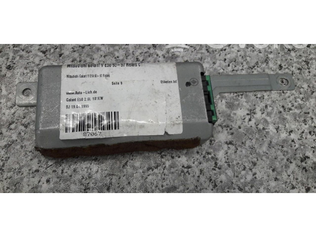 Блок управления Mitsubishi Galant Eterna