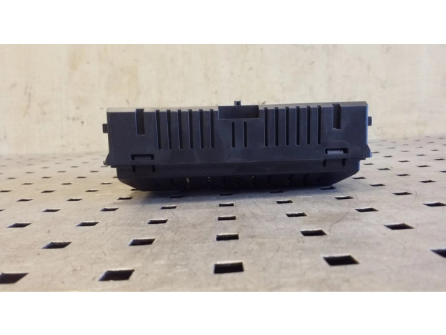 Дисплей    95905400, 28321373   Opel Antara