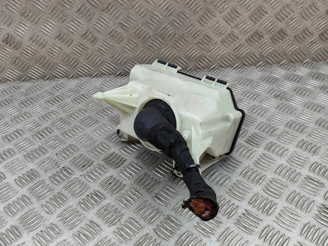 Pojistková skříňka A2055402328 Mercedes-Benz C W205 2019