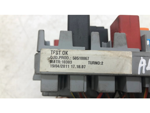 Блок предохранителей 50518867, 51867697 Alfa Romeo Giulietta