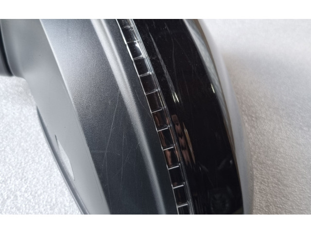 Zpětné zrcátko  Volkswagen Tiguan 2023  5NC857501  