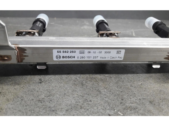 Vstřikovač 0280151237 Opel Corsa A