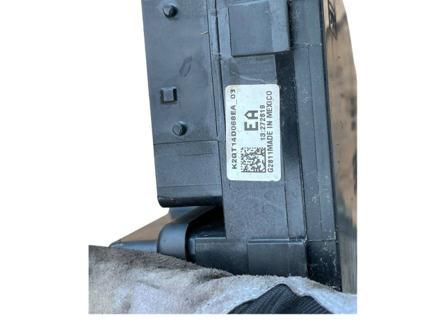 Блок предохранителей K2GT14D068EA, 13272819   Ford S-MAX    