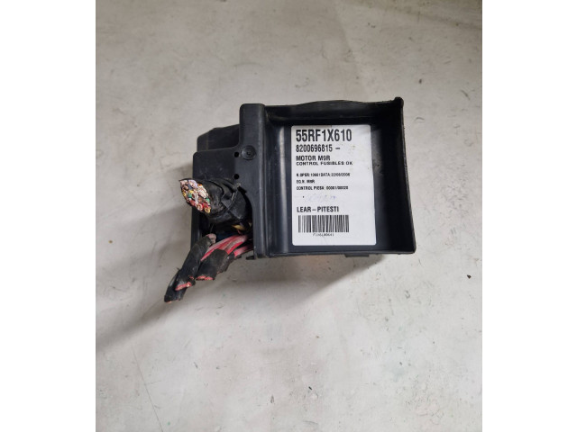   Pojistková skříňka 8200696815, 55RF1X610   Renault Espace -  Grand espace IV 2008