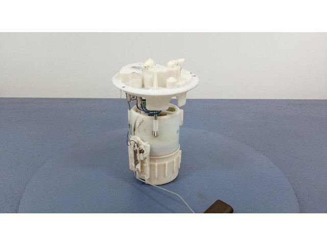 Насос топлива (в топливном баке)