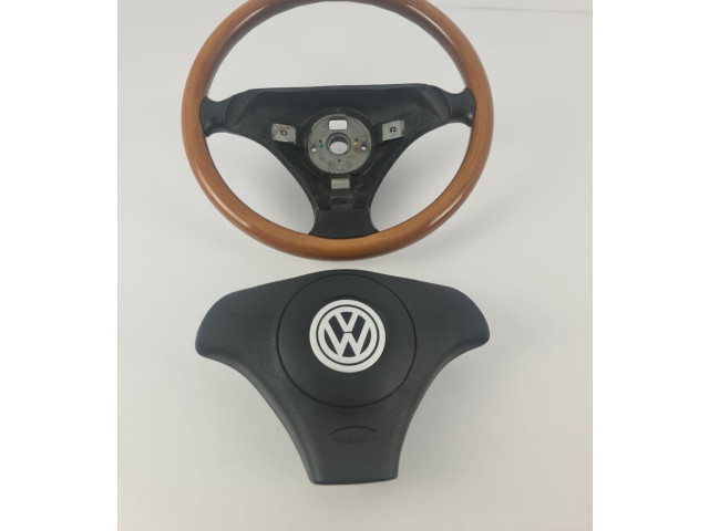 Руль Volkswagen Golf IV  1998 - 2005 года 3B04190910, 3B0124C      