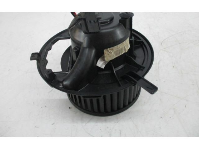 Вентилятор печки    1K18200150, VALEO   Volkswagen Jetta III