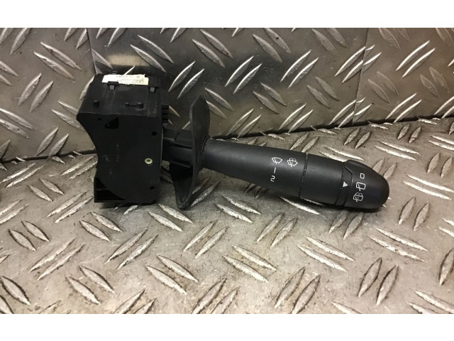 Переключатель дворников 8200792584 Dacia Sandero