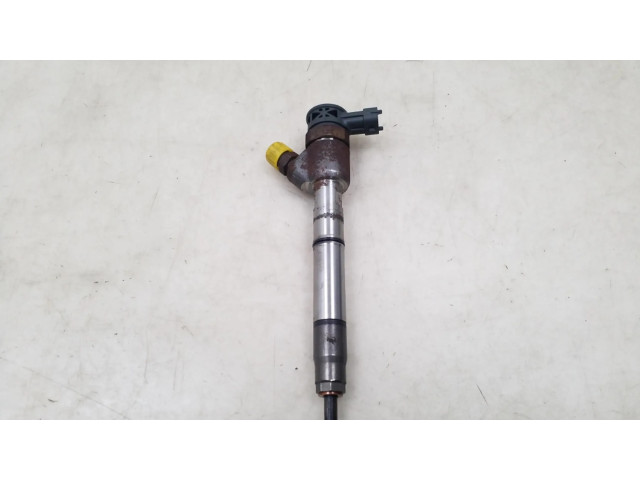 Vstřikovač 338002A610 Hyundai i30 pro naftový motor 1.6 D4FB