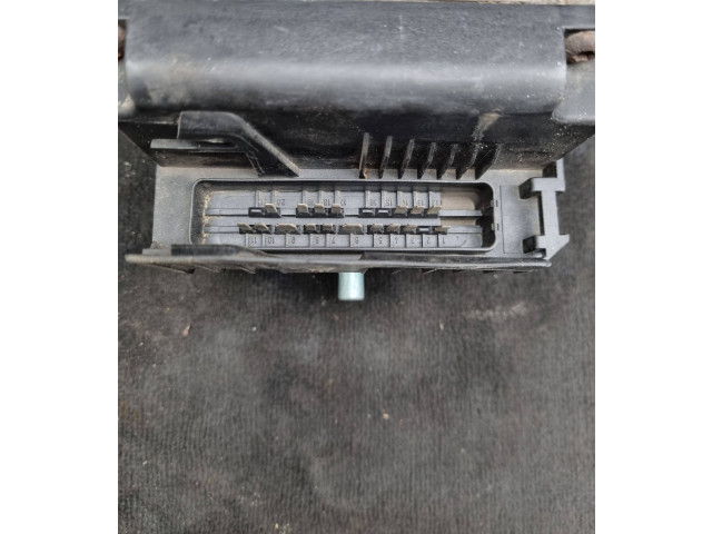 Блок АБС 8D0614111F, 0265214002   Audi  A6 S6 C4 4A  1994 - 1997 года