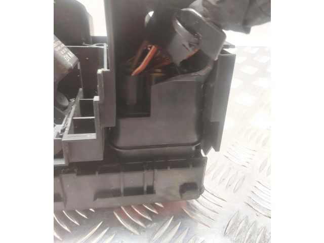 Pojistková skříňka 5N0937123 Volkswagen Tiguan 2018