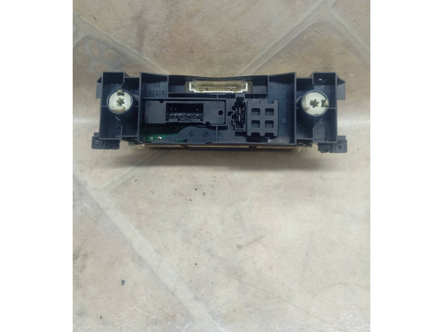 Блок управления климат-контролем 8z0819045c   Audi A2