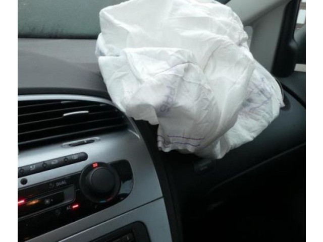 Přístrojová deska Seat Altea XL 2011 1P0920850N