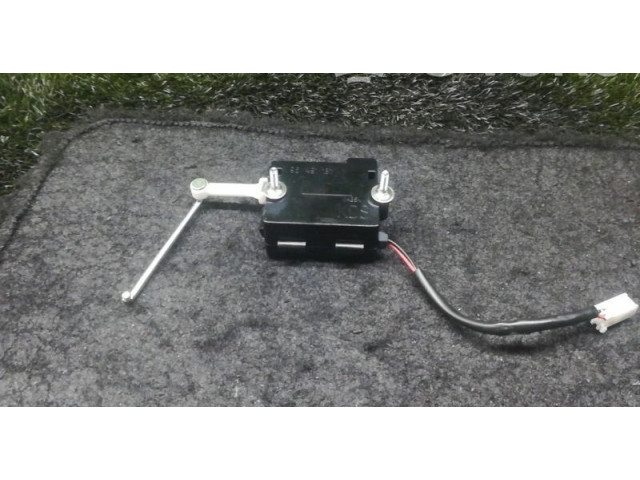 Замок багажника 96491181 Chevrolet Spark - года