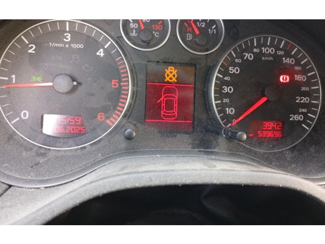 Панель приборов Audi A3 S3 8P