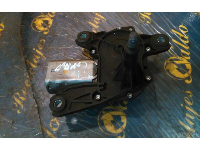 Моторчик заднего дворника 53014912    Opel Combo C