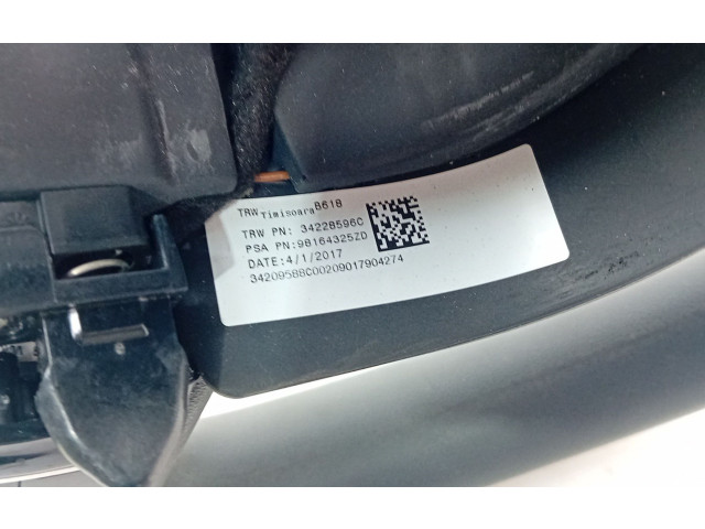 Руль Citroen C3 Aircross 2017 - года 98164325ZD, 34228596C