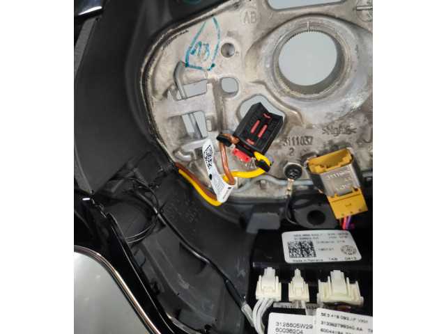 Руль Skoda Octavia Mk4 2019 - года 5E3419093AF, 5E3419093