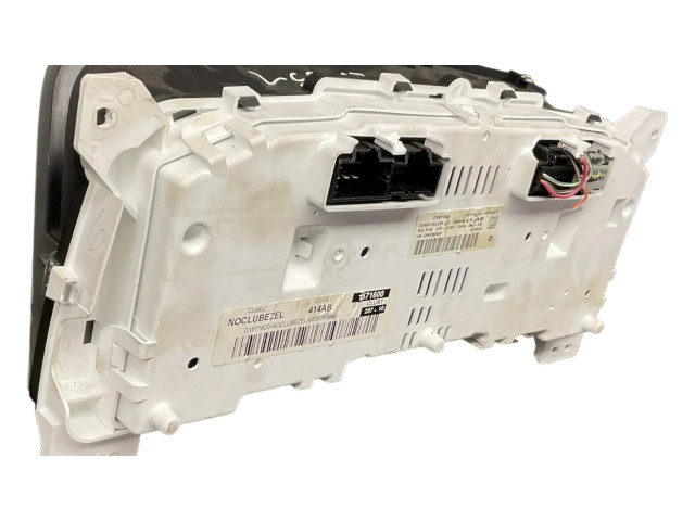 Панель приборов 1571600, 68080414AB   Jeep Patriot       