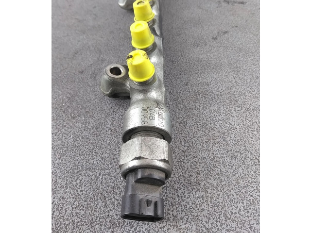 Vstřikovací lišta A502004B00958, SH01-13-GC0   Mazda 6    SKYACTIV-D 2.2 