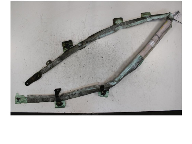 Боковая подушка безопасности    Audi RS3