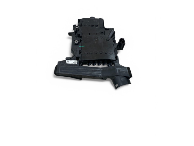 Блок предохранителей 32200114 Volvo XC90