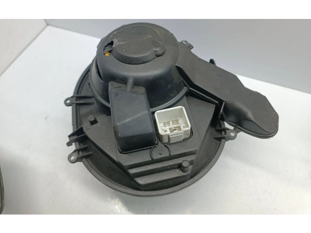 Вентилятор печки    LHD28417, LHD86577   Volvo V70