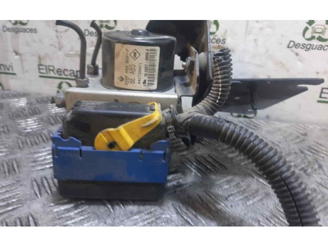 Блок АБС 8200403322   Renault  Twingo II  2007 - 2014 года