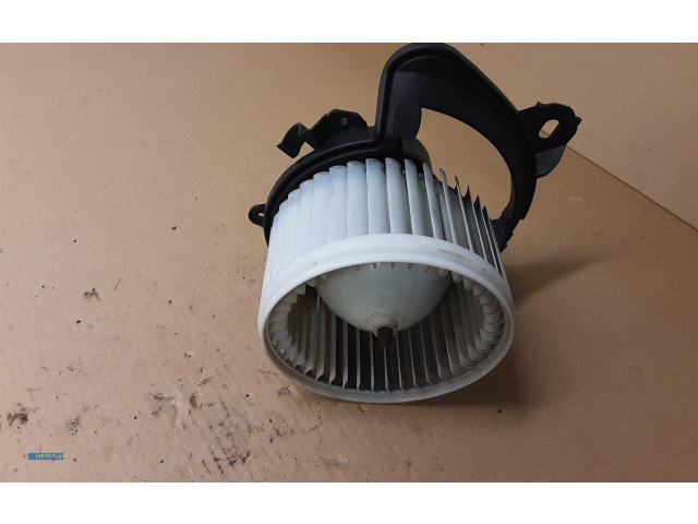 Вентилятор печки Opel Combo D