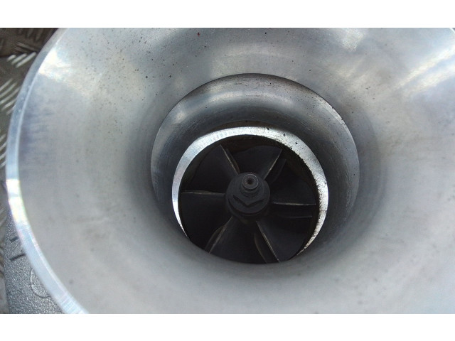 Turbodmychadlo Турбина 724779, 781019903D BMW 3 E90 E91 n47d20c