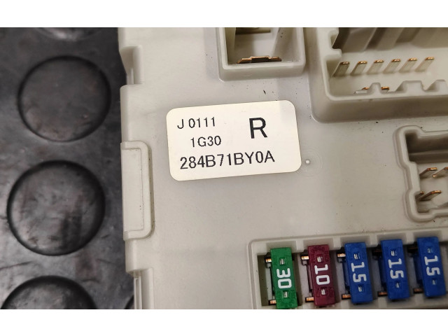 Pojistková skříňka 284B71BY0A Nissan Murano Z51 2011