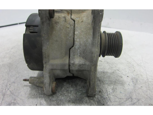 Генератор 028903028J   Volkswagen PASSAT      