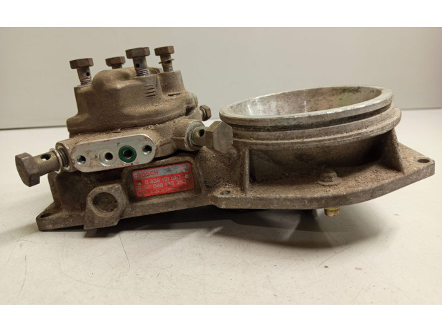 Vstřikovací lišta 0438121087, 0438101035 Audi 80 90 S2 B4