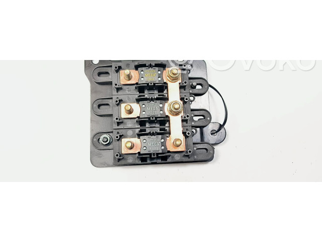 Блок предохранителей Jaguar XJ X350