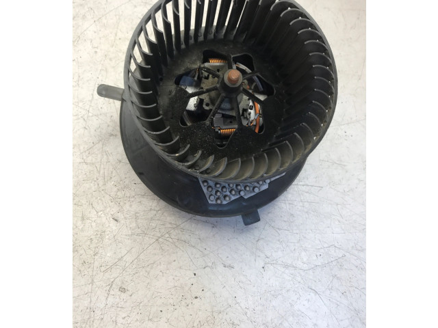 Вентилятор печки    3C1820015T   Skoda Superb B6 (3T)