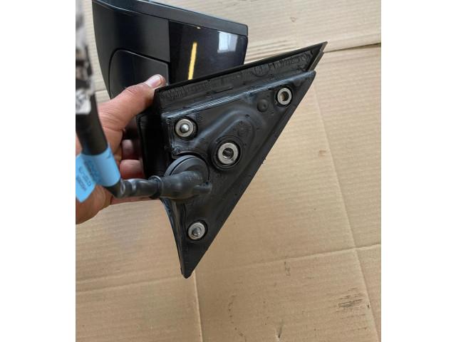 Зеркало электрическое Skoda Octavia Mk4 2019 - года