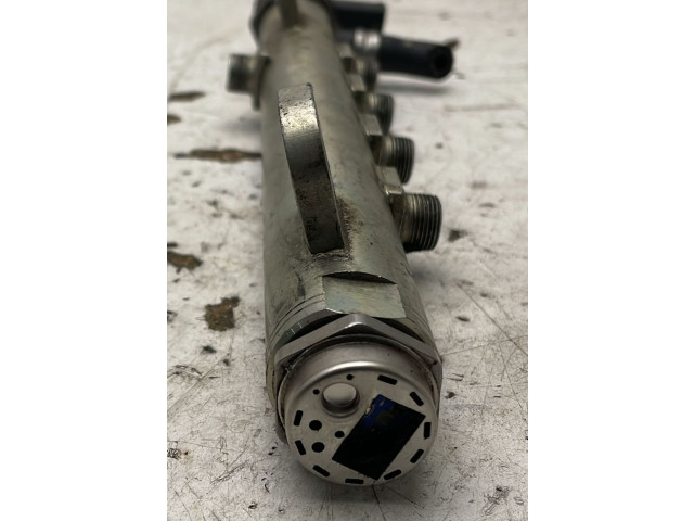 Vstřikovací lišta 0445214057, 0445214057 Alfa Romeo 159