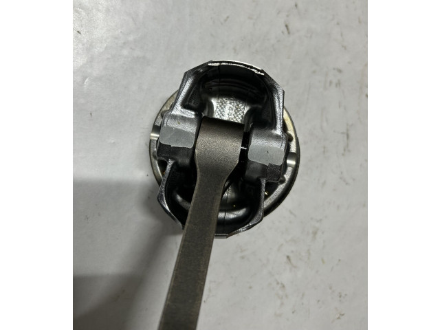 Píst M174T5C Ford Mustang VI