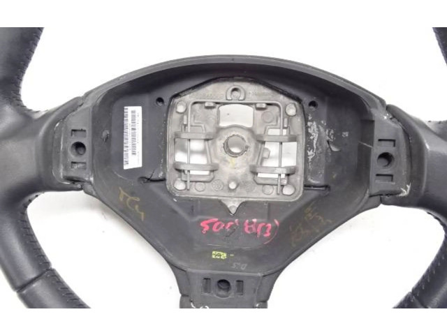 Volant Peugeot 5008 2011   