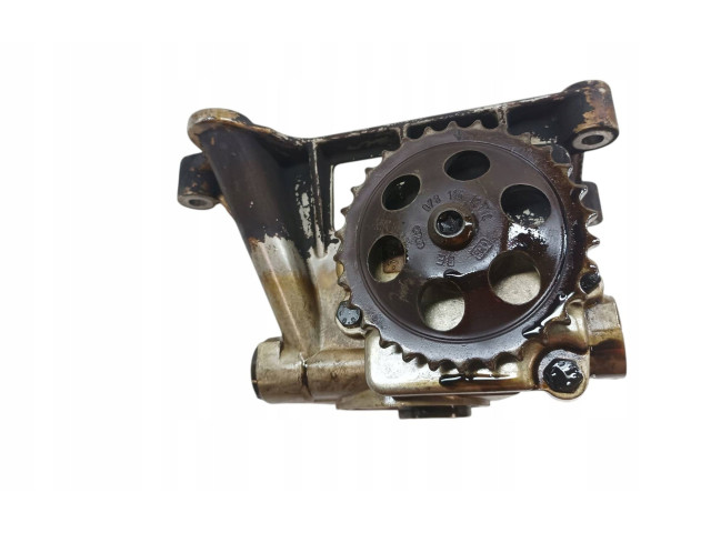 Масляный насос   078115105, 2.8  Audi A6 S6 C5 4B 